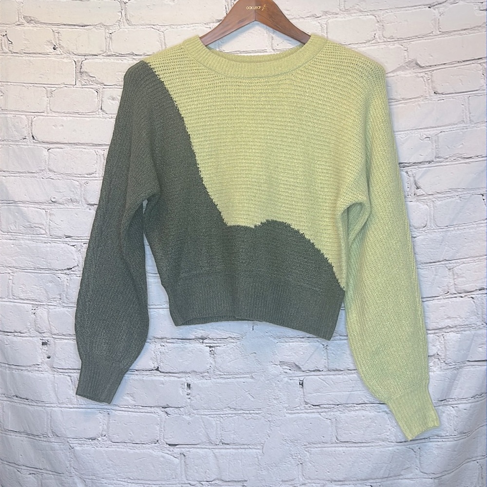 No Comment Green Long Sleeve Sweater Brand New W/Tags Size Small